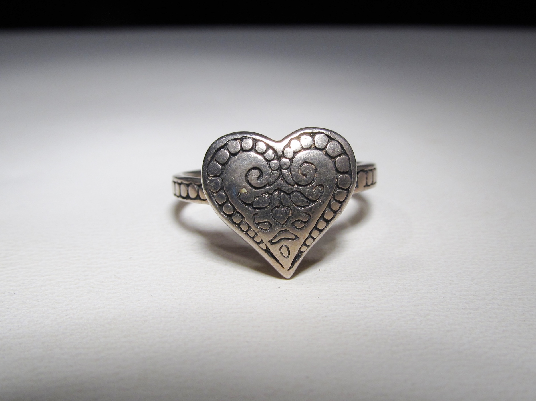 Signed Brighton Sterling Silver Heart Ring Size 8 WC307 49.99